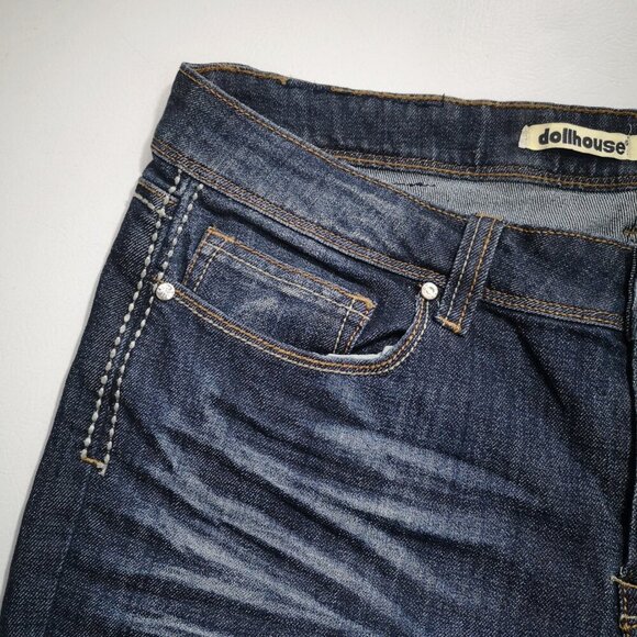 Dollhouse Ladies Size 15 Dark Wash Bootcut Embellished Blue Jeans - Picture 5 of 16